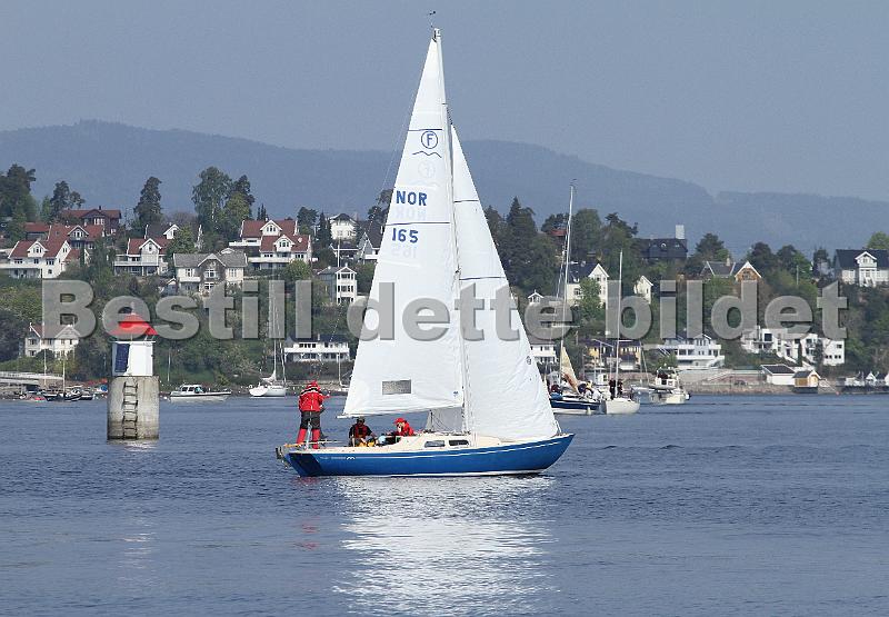 NOR165_1.jpg
