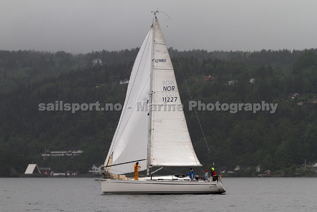 NOR11227_1.jpg
