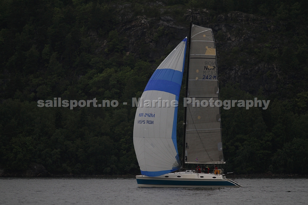 NOR242M_1.jpg