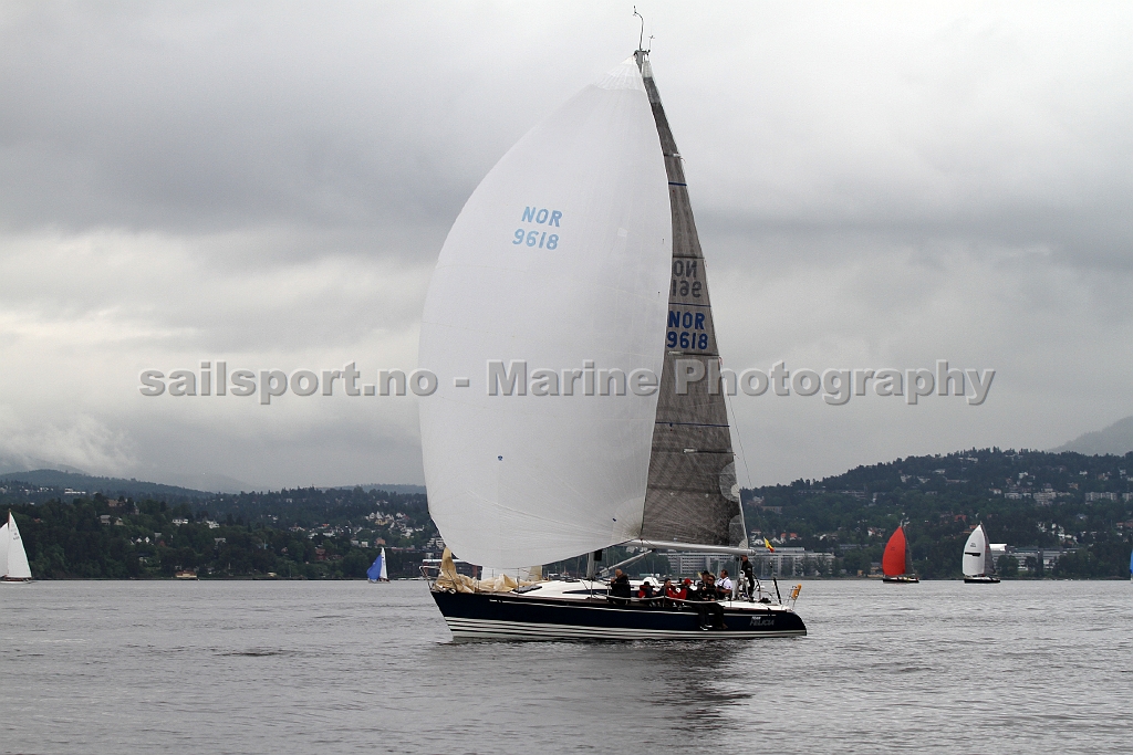 NOR9618_2.jpg
