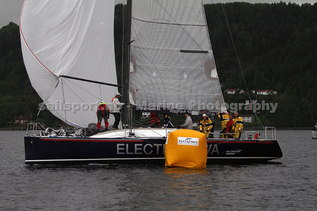 SWE8790_3.jpg