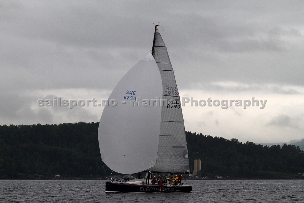 SWE8790_4.jpg