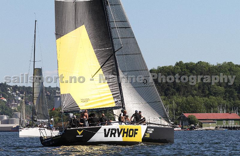 NOR12383_3.jpg