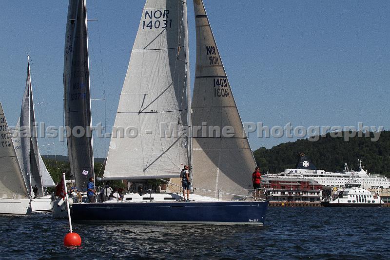 NOR14031_.jpg
