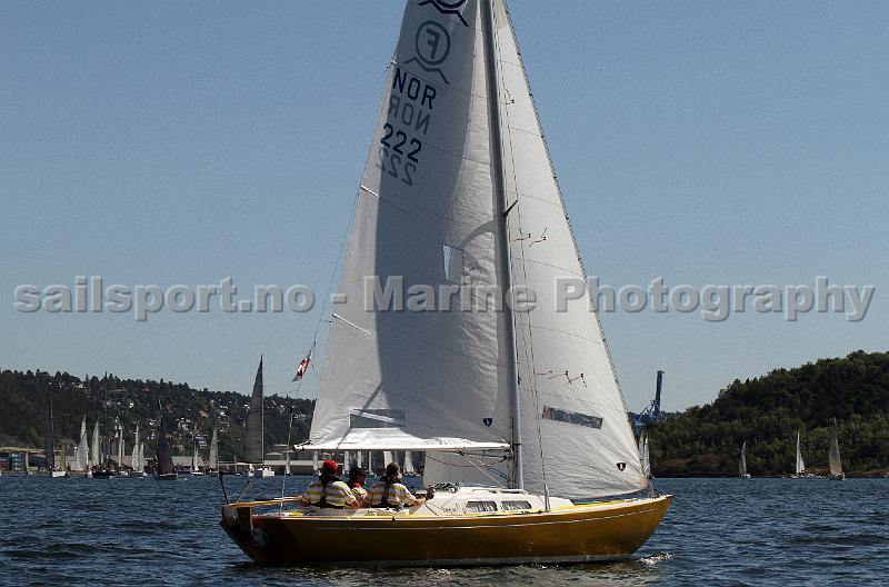NOR222_2.jpg