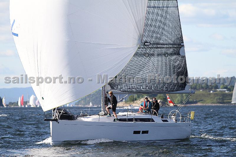 NOR15039_2.JPG