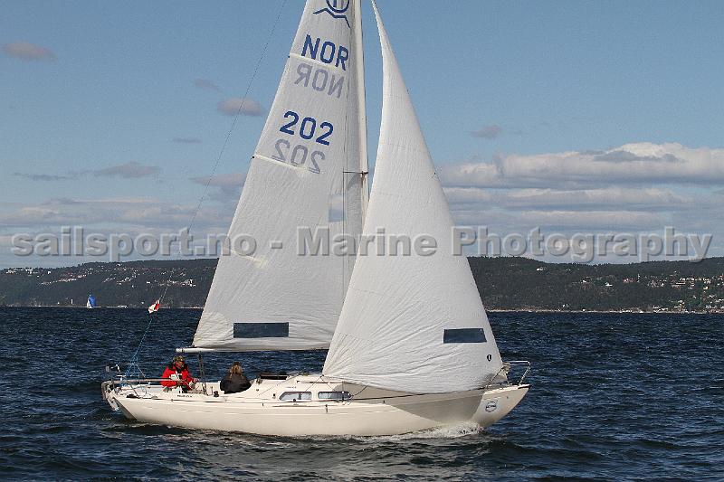 NOR202_1.JPG