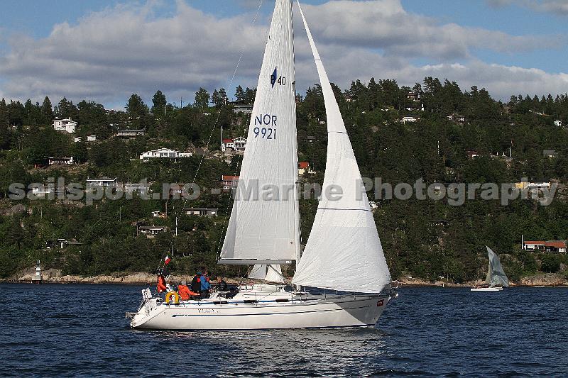 NOR9921_1.JPG