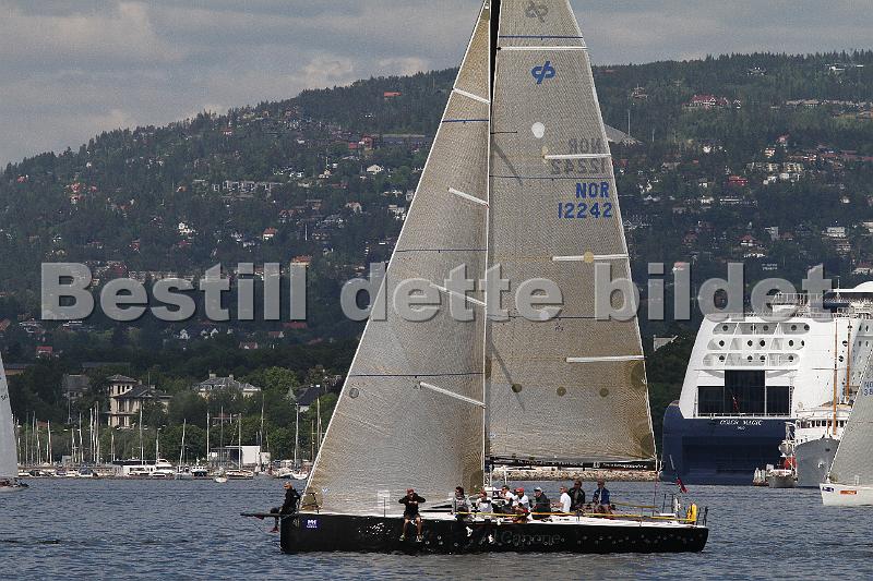 NOR12242_1.JPG