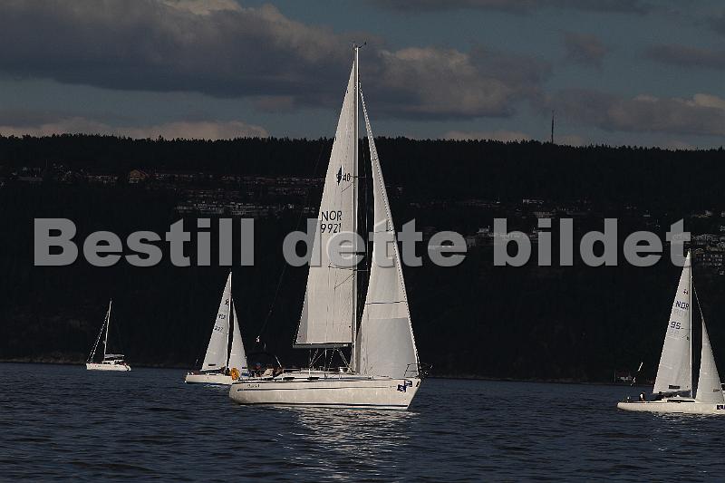 NOR9921_2.JPG