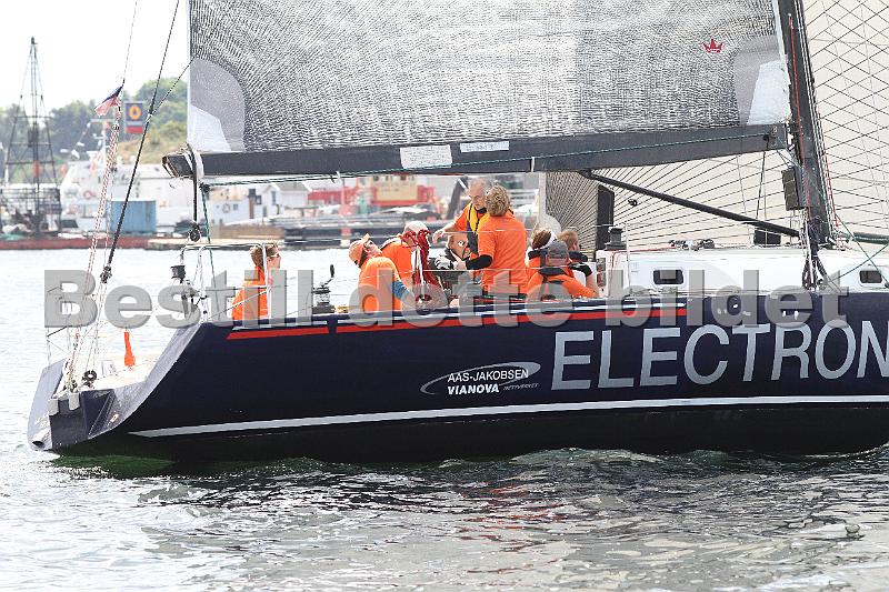 SWE8790_3.JPG
