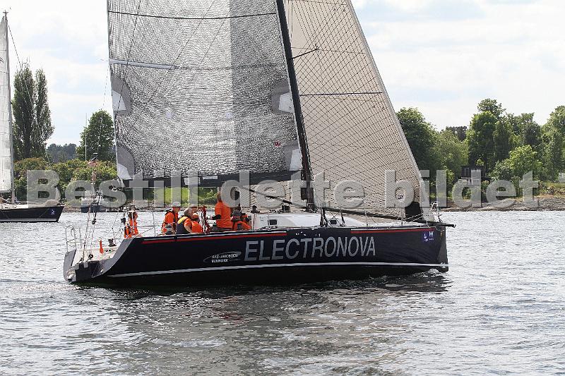SWE8790_4.JPG