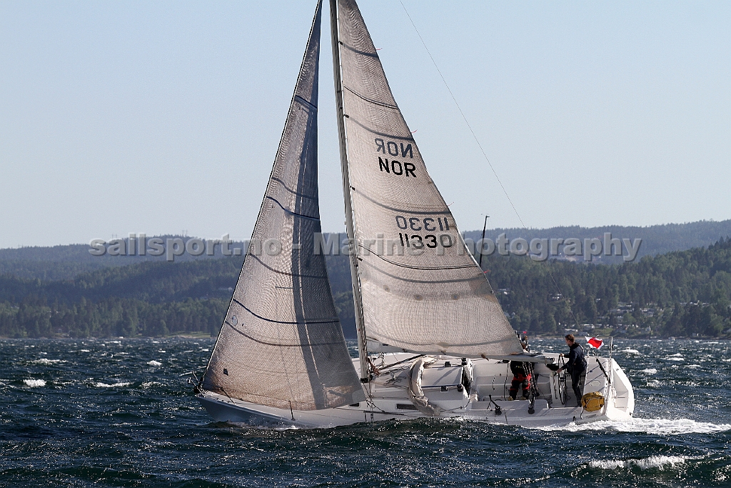 NOR11330_3.jpg