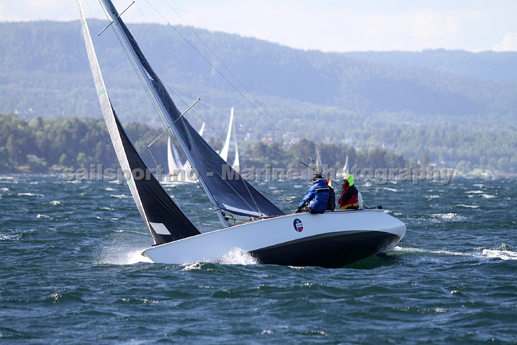 NOR174_5.jpg