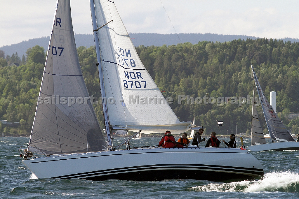 NOR8707_2.jpg
