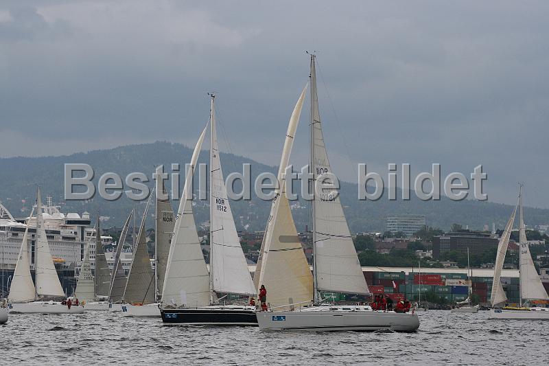 NOR11512_1.jpg