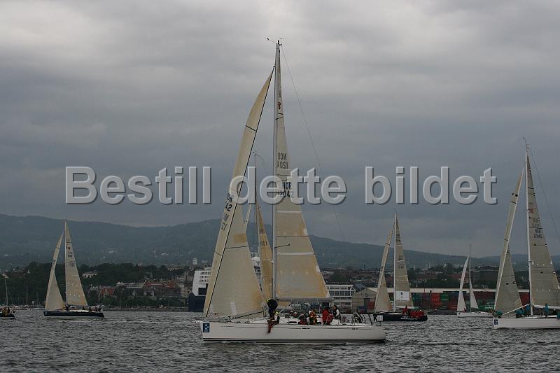 NOR12042_2.jpg