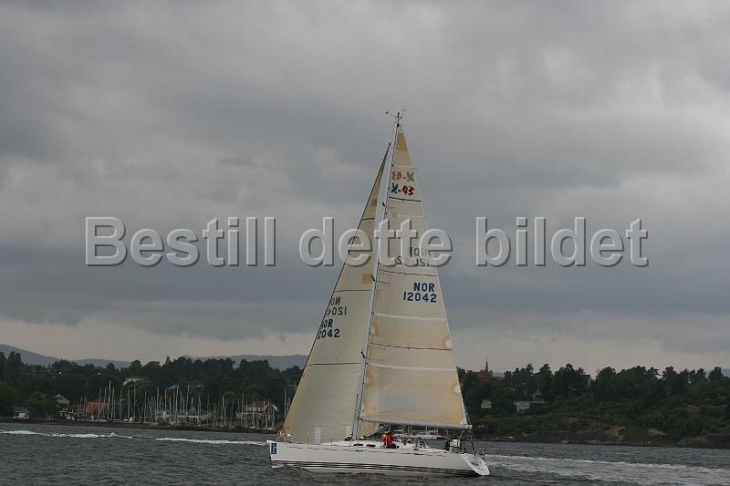 NOR12042_3.jpg