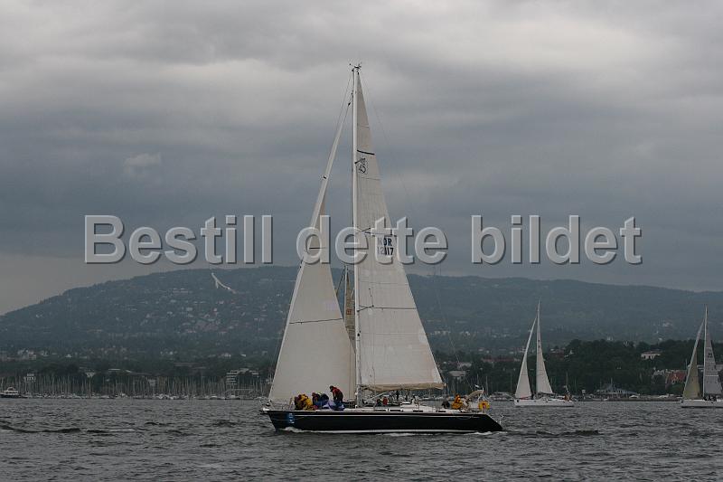 NOR12117_1.jpg