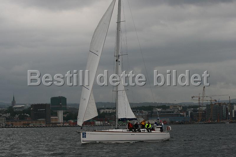 NOR12172_1.jpg
