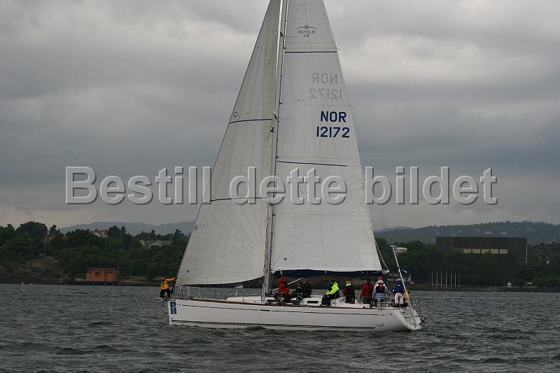 NOR12172_2.jpg