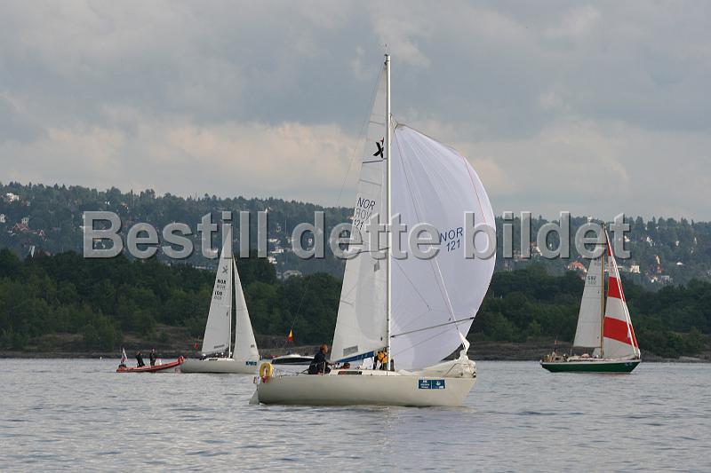 NOR121_1.jpg