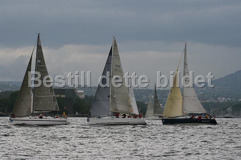 NOR12390_2.jpg