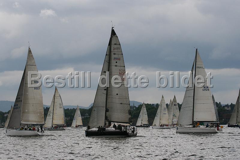 NOR12515_1.jpg
