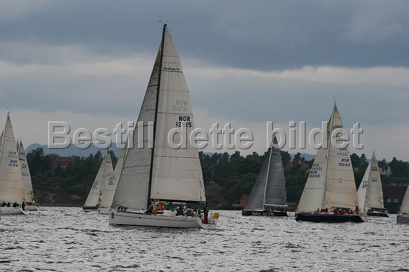 NOR12515_2.jpg