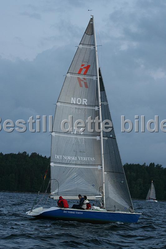 NOR174_2.jpg