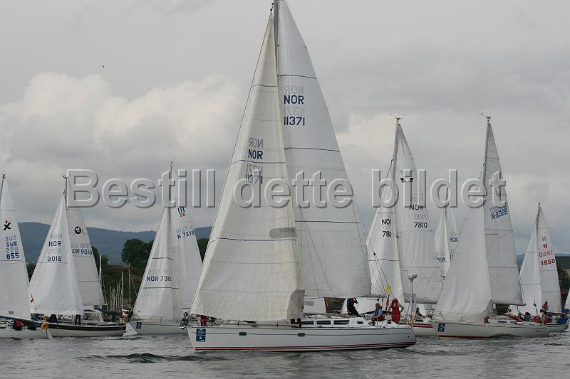 NOR9016_2.jpg