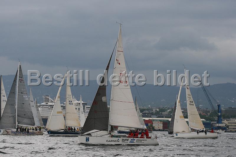 SWE14293_1.jpg