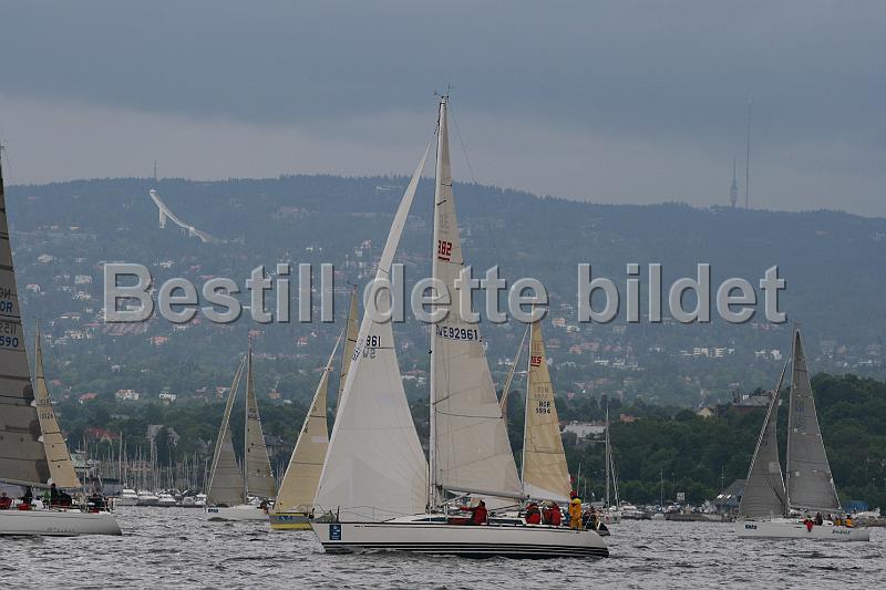SWE92961_1.jpg