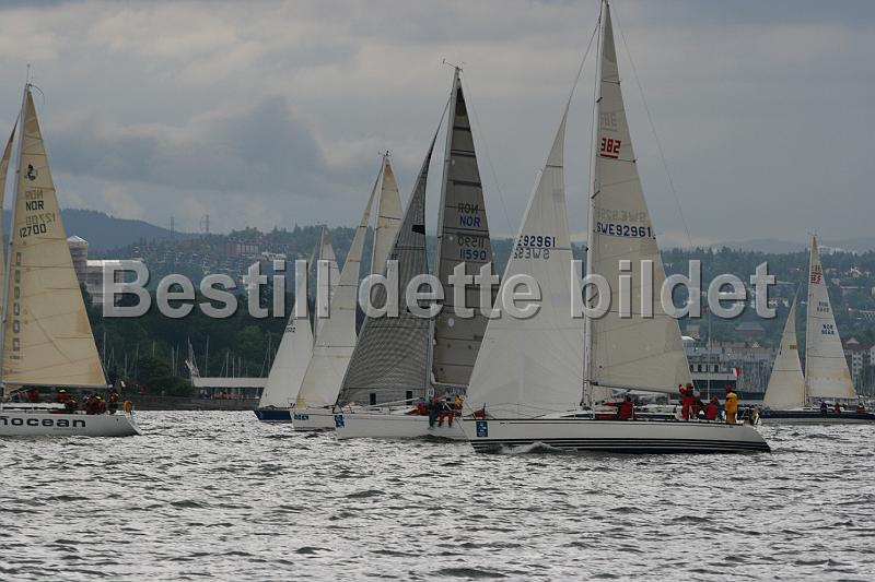 SWE92961_2.jpg