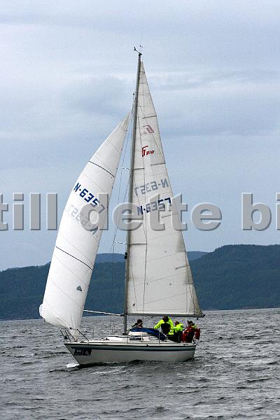 N6357_2.jpg