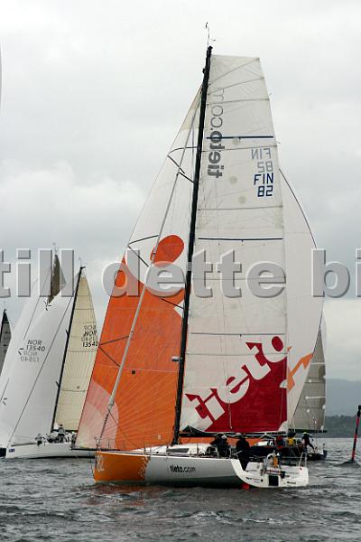 FIN82_1.jpg
