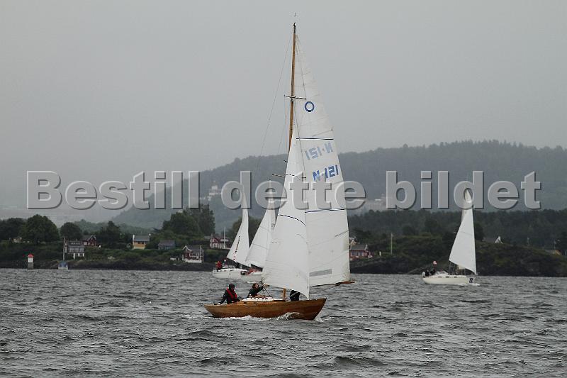 N121_1.jpg