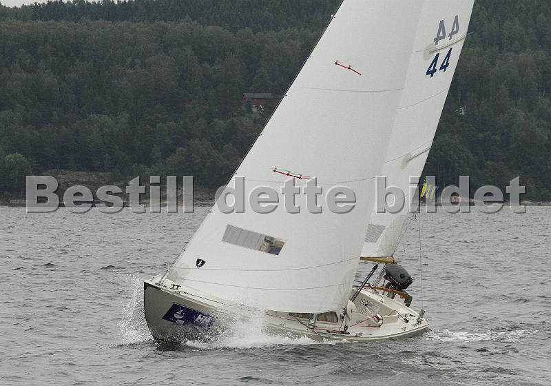 NOR44_3.jpg