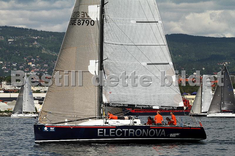 SWE8790_3.jpg