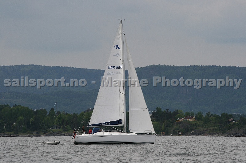 NOR12158_3.jpg