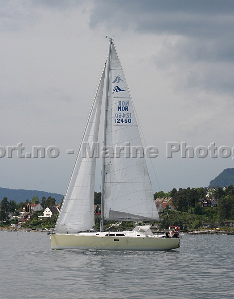 NOR12460_1.jpg