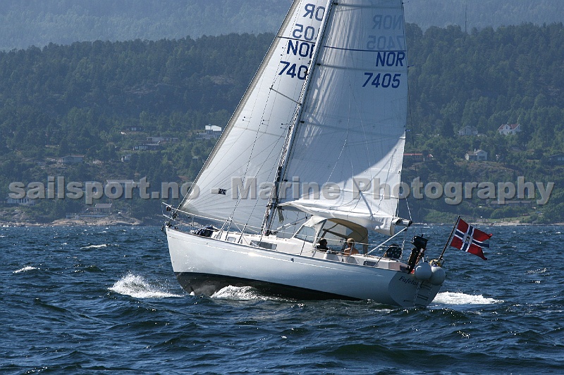 NOR7405_1.jpg