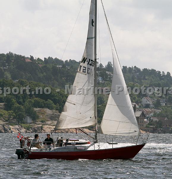 N1351_3.JPG