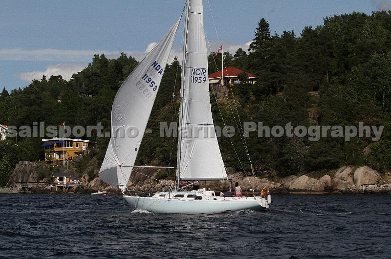 NOR11959_2.jpg