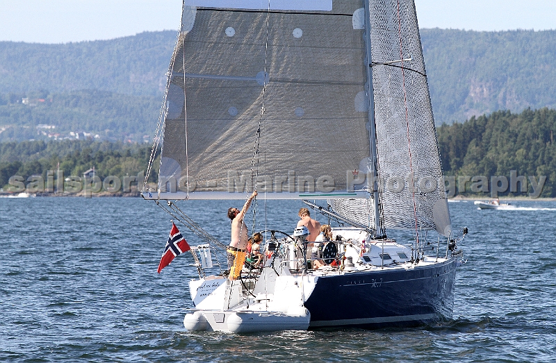 NOR10912_2.jpg