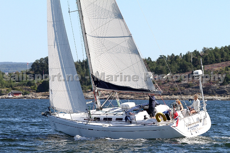 NOR11030_6.jpg