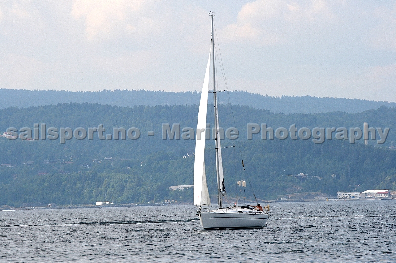 NOR11080_2.jpg