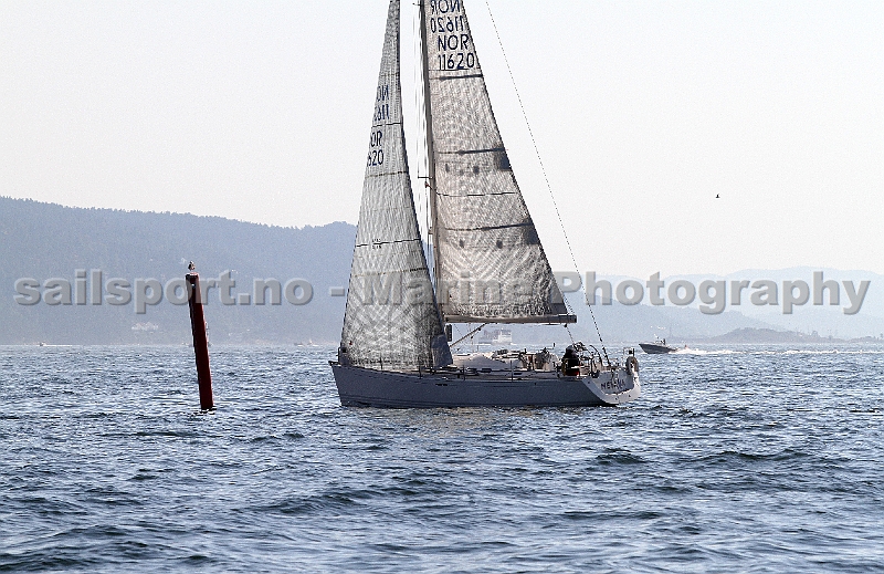 NOR11620_2.jpg