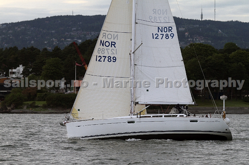 NOR12789_3.jpg