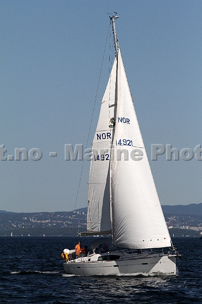 NOR14921_2.jpg